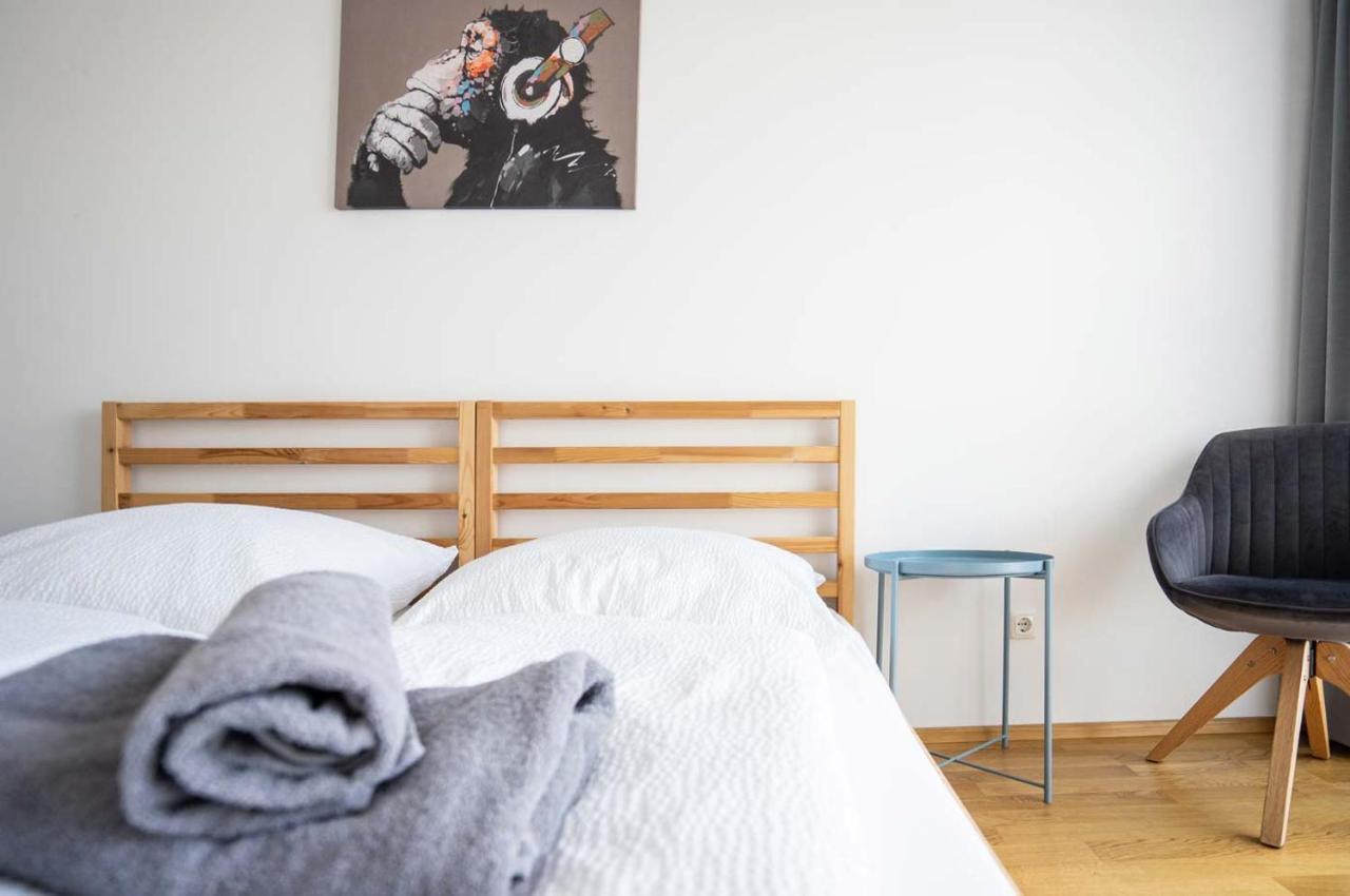 Donaufeld Living - Modernes Und Helles Apartment Vienna Esterno foto