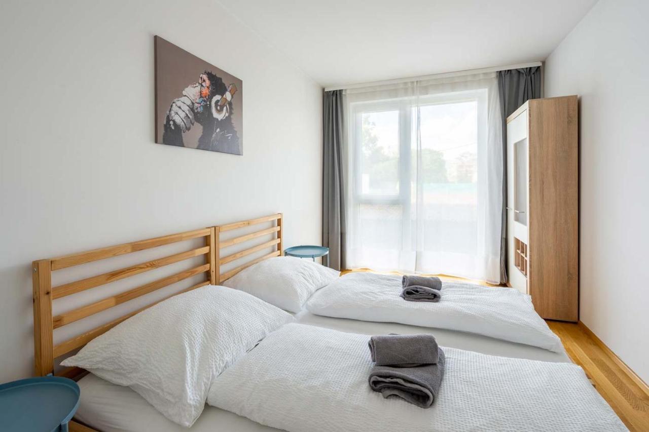 Donaufeld Living - Modernes Und Helles Apartment Vienna Esterno foto